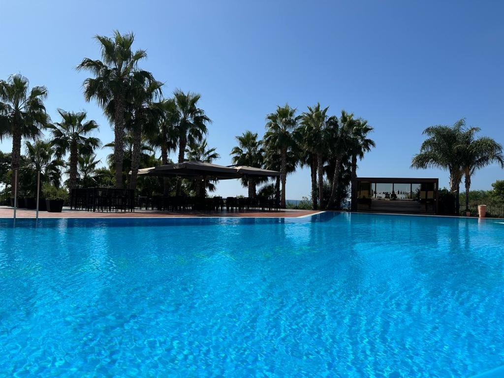 Baia Di Ulisse Wellness & Spa San Leone Exterior photo